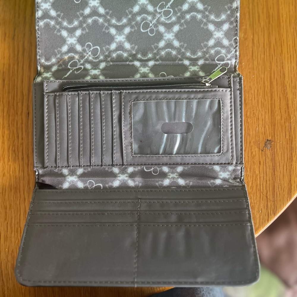 Jessica Simpson Wallet - Picture 3 of 3